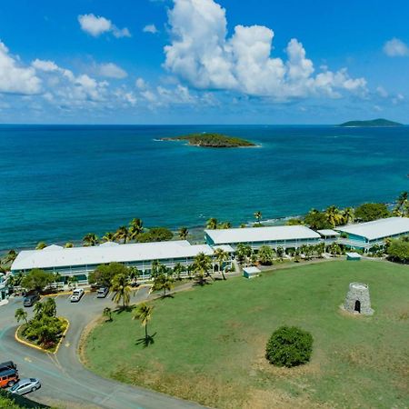 Tamarind Reef Resort Spa & Marina Кристіанстед Екстер'єр фото