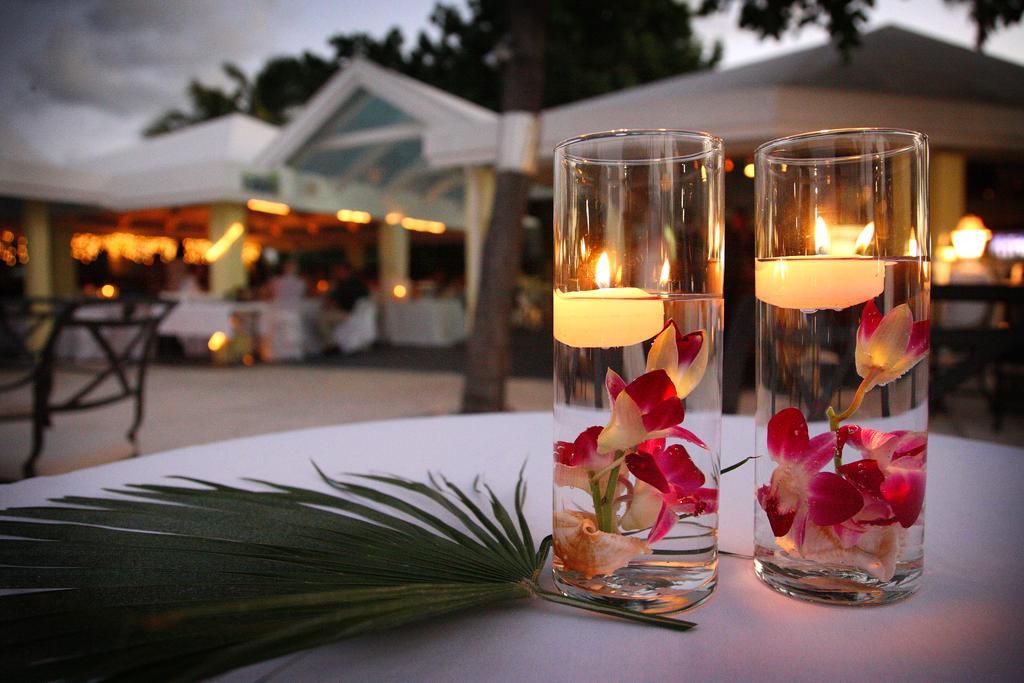 Tamarind Reef Resort Spa & Marina Кристіанстед Екстер'єр фото