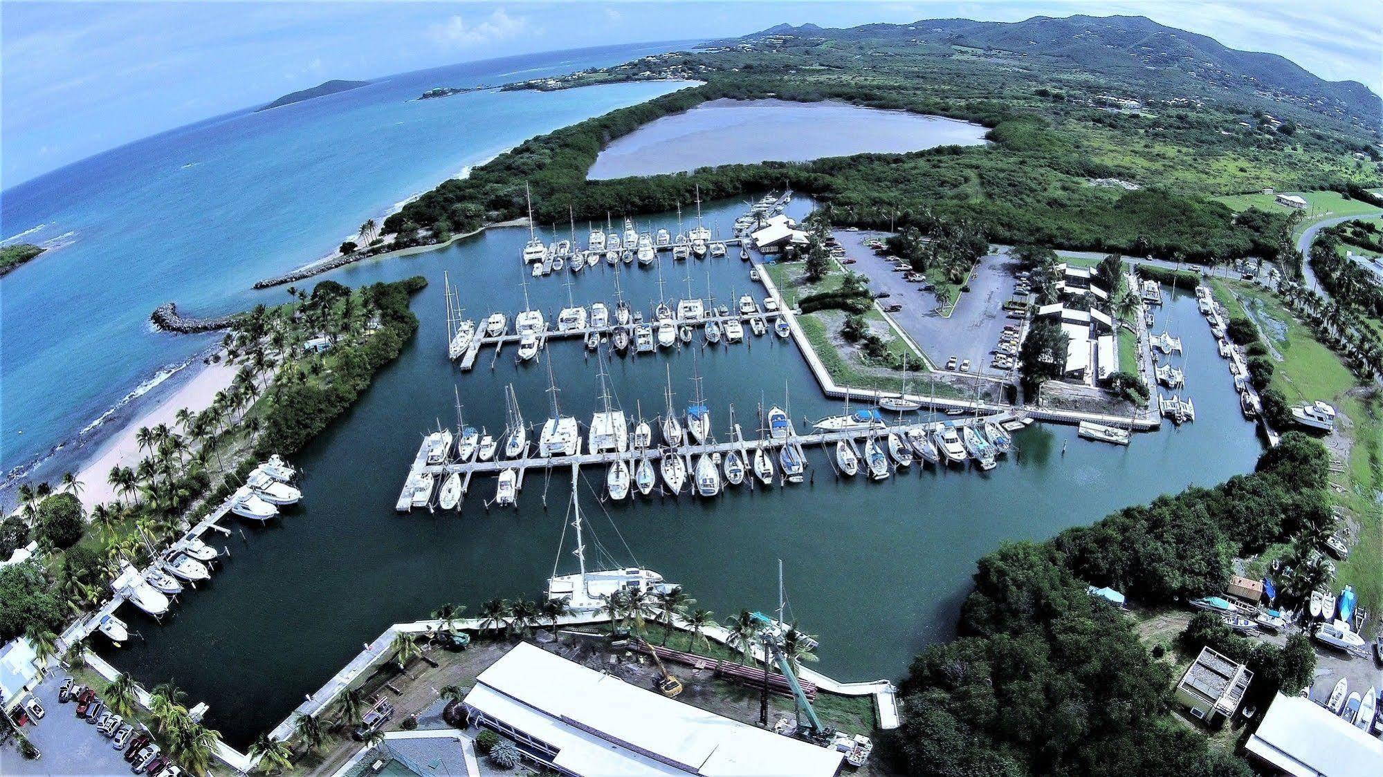Tamarind Reef Resort Spa & Marina Кристіанстед Екстер'єр фото